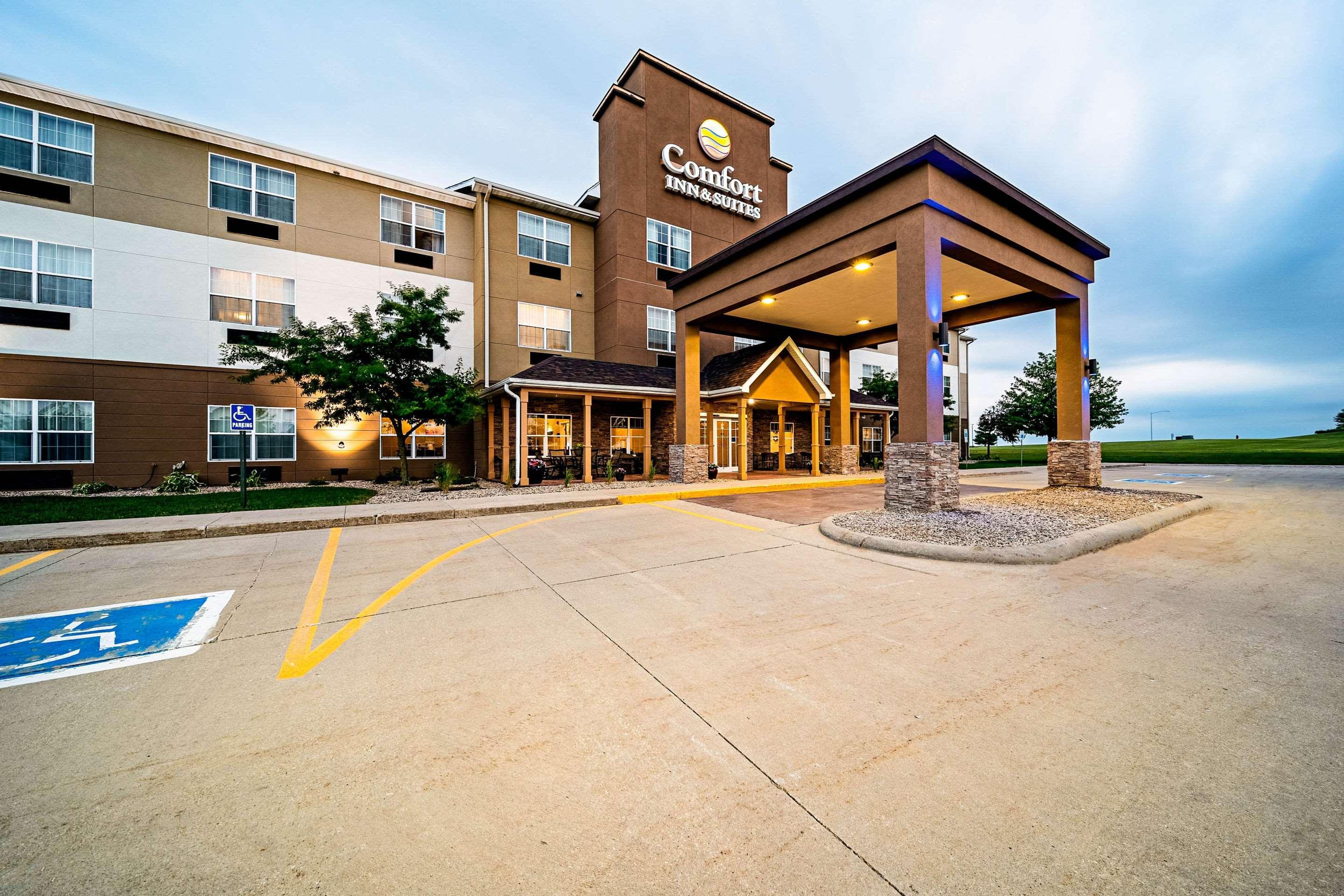 Comfort Inn&Suites Independence Exterior foto